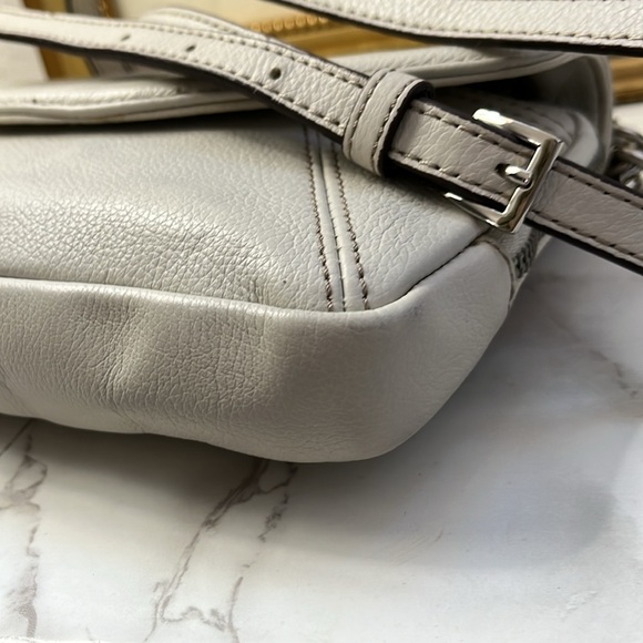 Tiganello Leather Crossbody Grey Zip Top Graphic Satin Lining Vintage SO CUTE - Picture 9 of 15